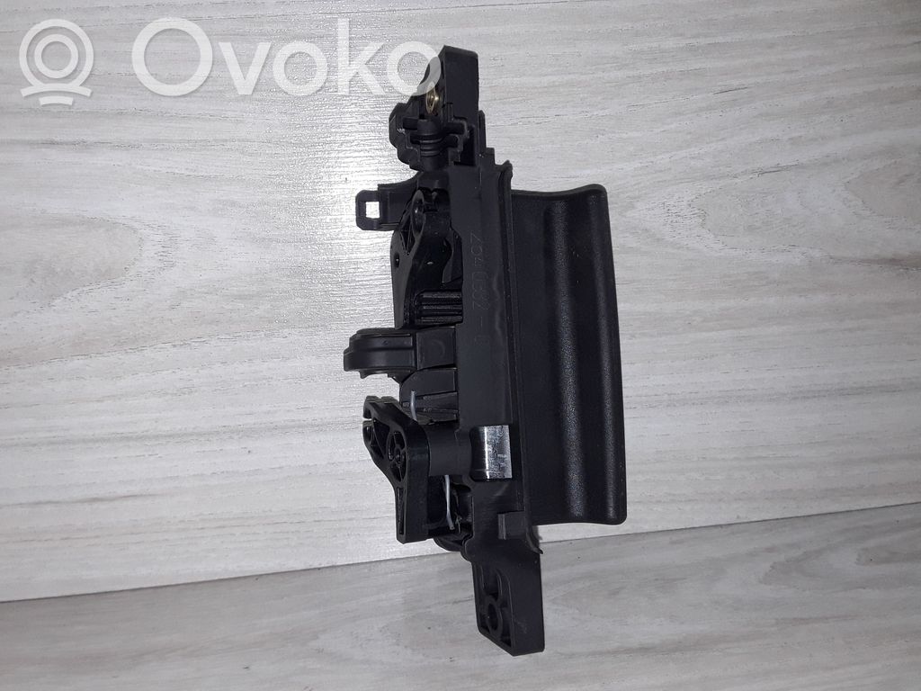 Klamka wewnętrzna drzwi bocznych / przesuwnych   BK21V266A62AD