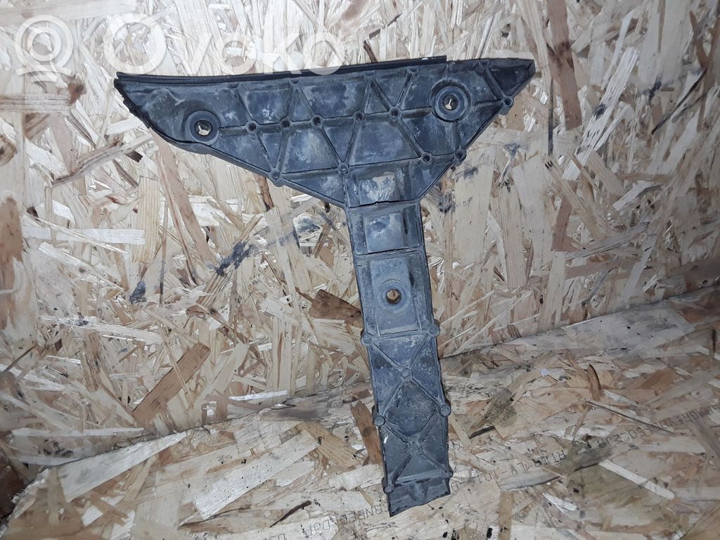 Volkswagen II LT Front bumper mounting bracket 