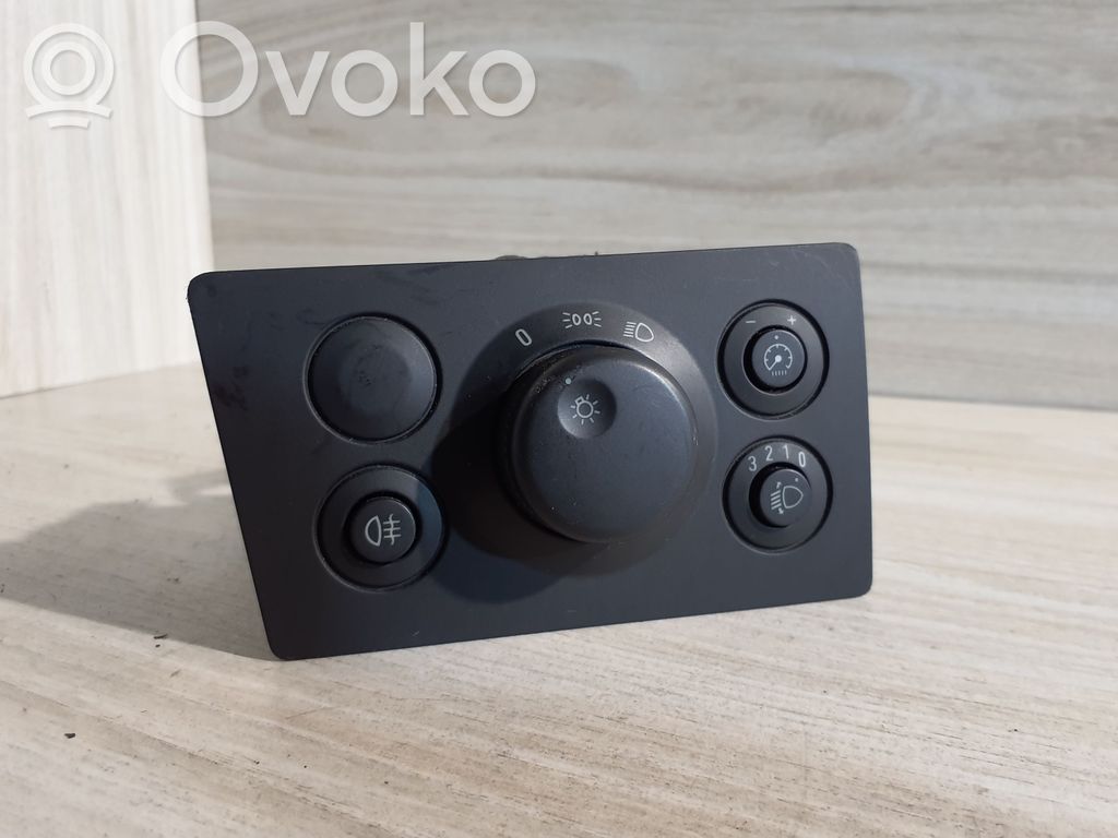 Light switch   13205863LD