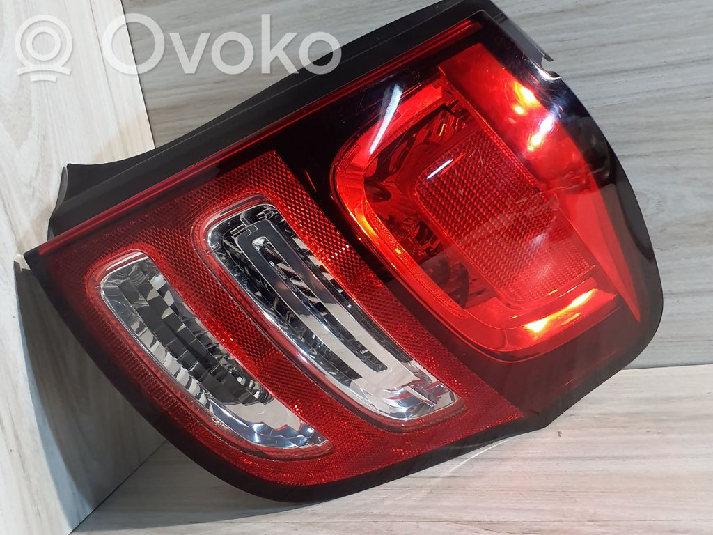 Rear/tail lights   9673805280