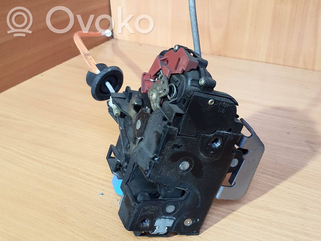 Audi A3 S3 8P Durų spyna (dvidurio) 