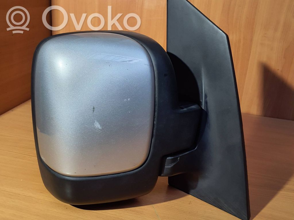 Peugeot Expert Front door electric wing mirror 