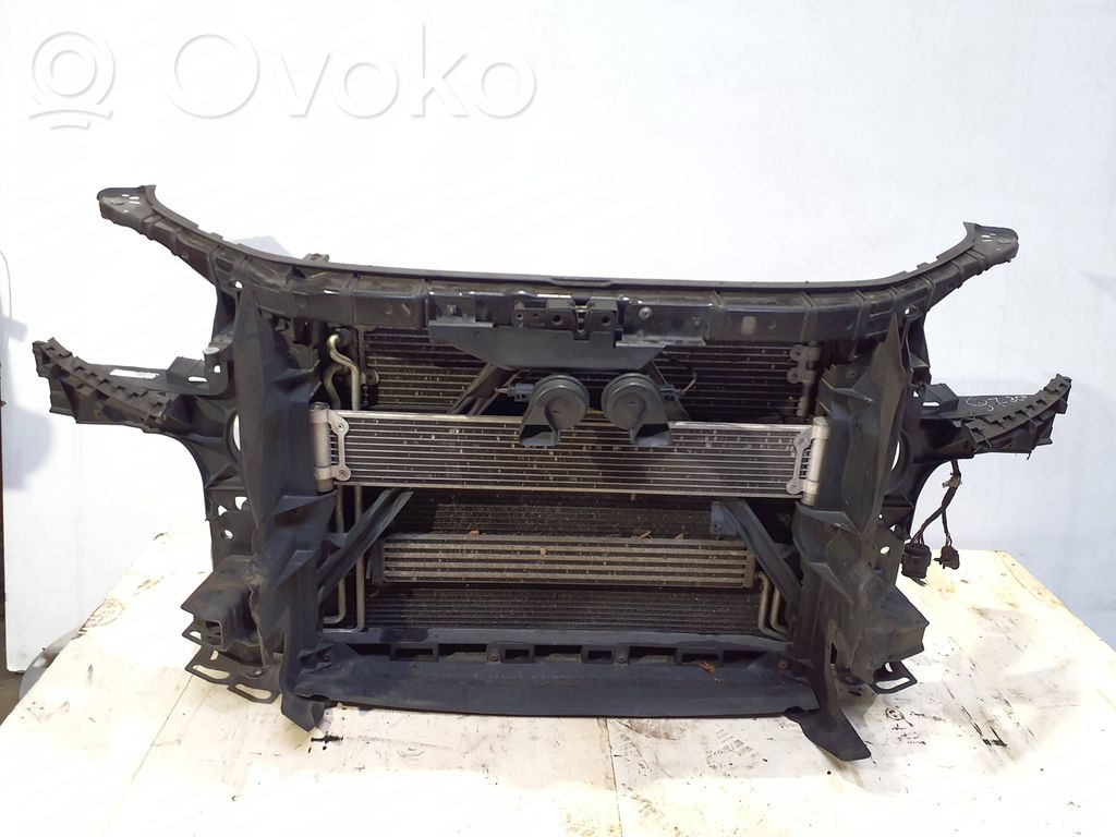 Radiatorių panelė