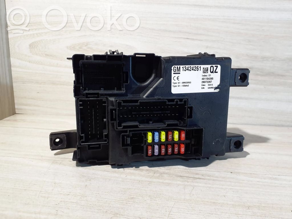 Opel Corsa D Módulo de fusible 