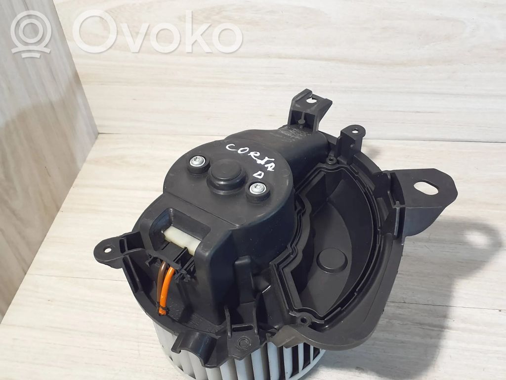 Opel Corsa D Mazā radiatora ventilators 