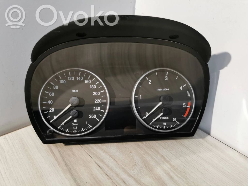 BMW 3 E90 E91 Spidometrs (instrumentu panelī) 