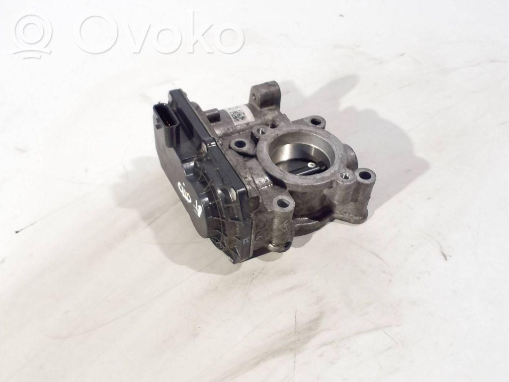 Renault Clio IV Throttle valve 