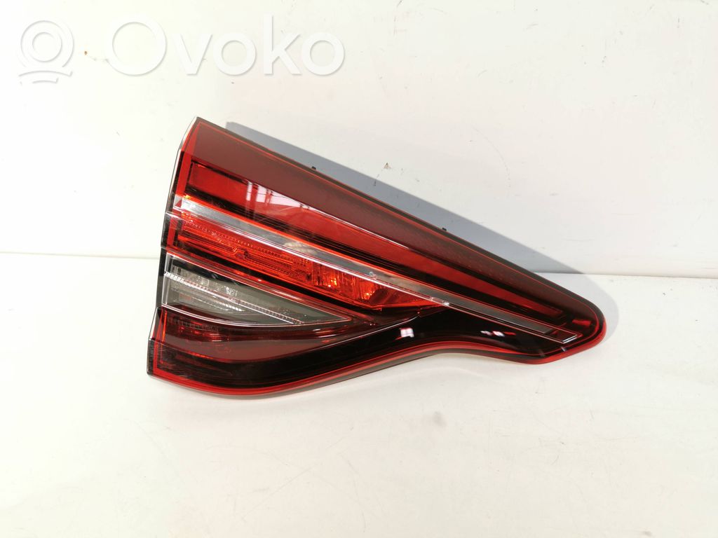 Renault Clio V Lampy tylnej klapy bagażnika 