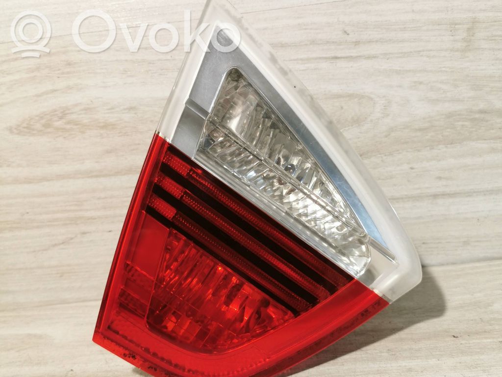 BMW 3 E90 E91 Tailgate rear/tail lights 