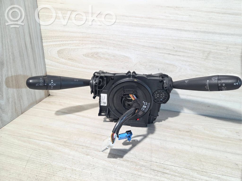 Citroen C4 II Interruptor/palanca de limpiador de luz de giro 