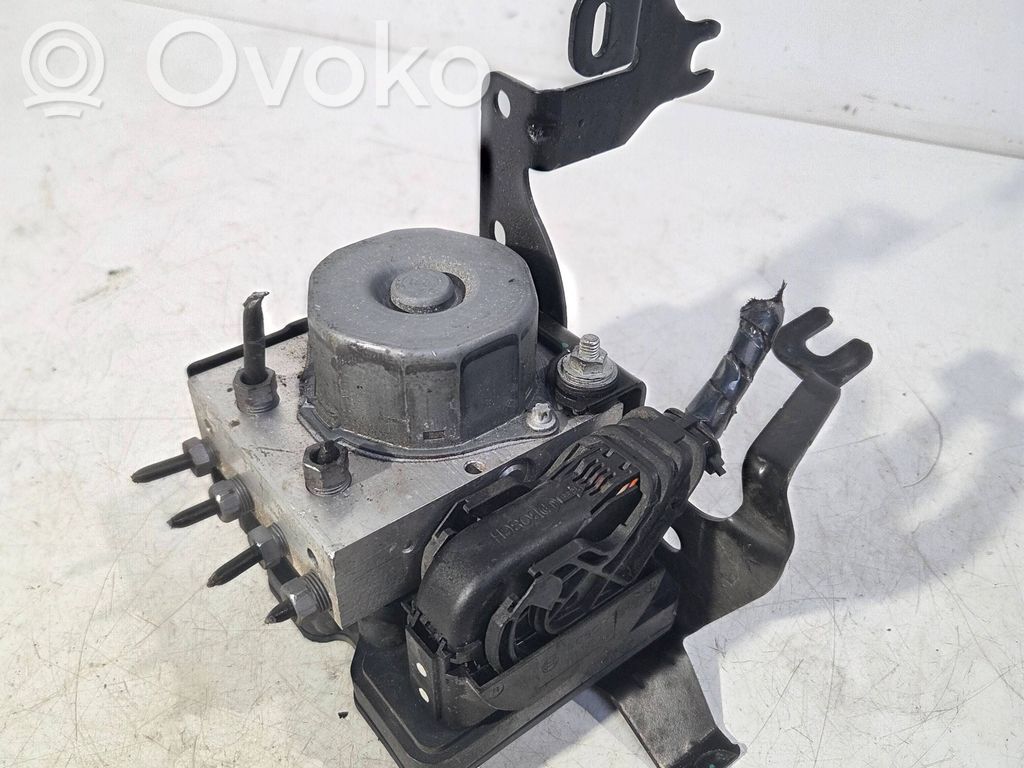 Renault Clio IV ABS Pump 