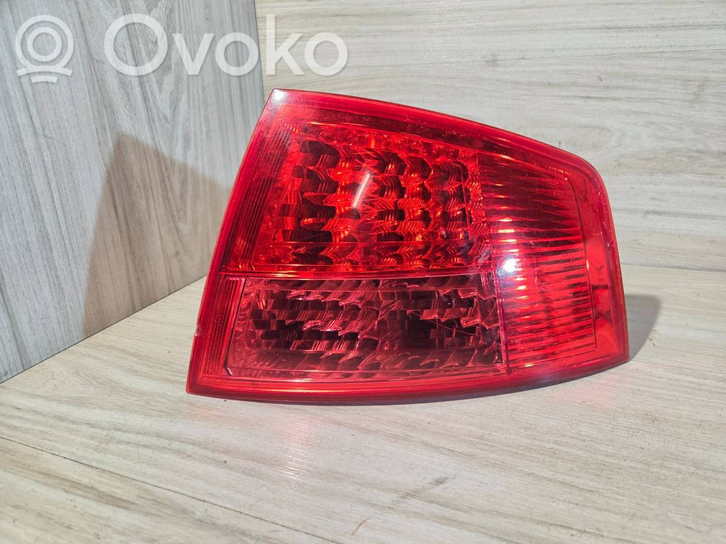 Audi A8 S8 D3 4E Rear/tail lights 