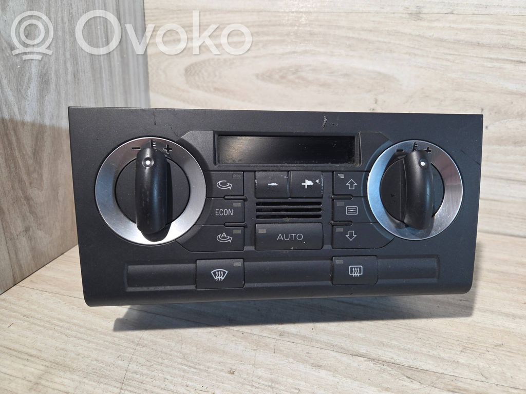 Audi A3 S3 A3 Sportback 8P Climate control unit 