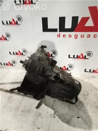 Manual 5 speed gearbox   JB3986