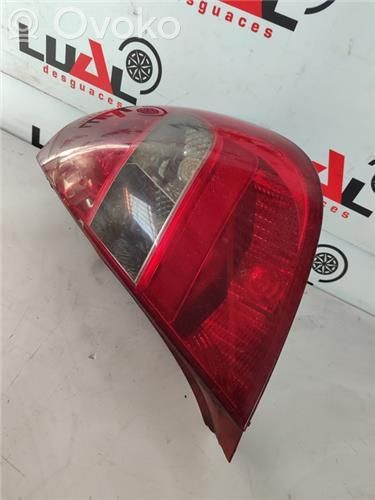 Lámpara de faros/luces traseros