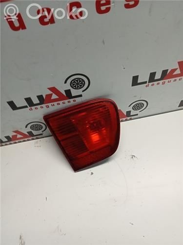 Lámpara de faros/luces traseros
