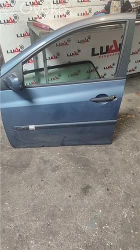 Puerta delantera   K9K766