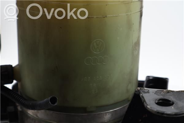 Ohjaustehostimen pumppu   6Q0423371