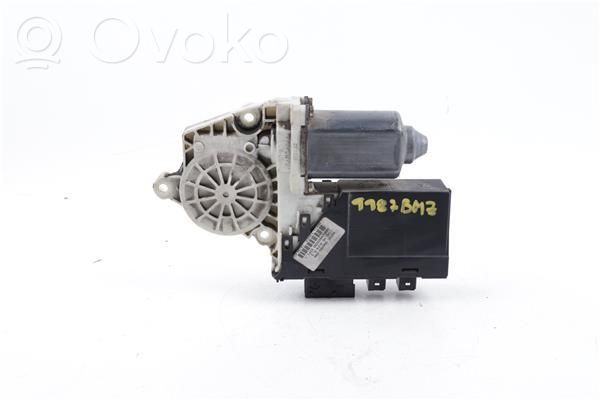 Motor del regulador de la ventanilla de la puerta delantera   9637541280