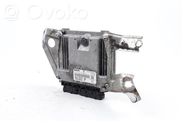 Unidad de control/módulo ECU del motor   896610D470