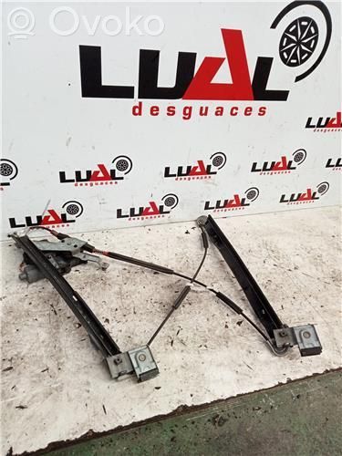 Regulador de ventanilla eléctrico de puerta delantera   130821771