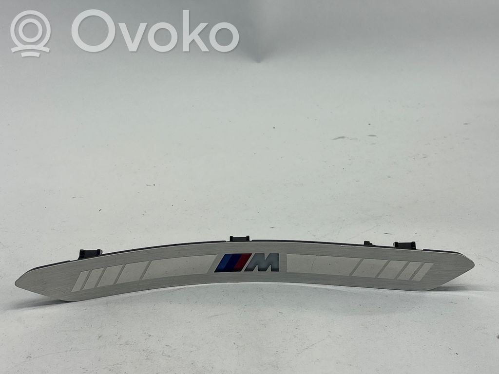 BMW X5 G05 Moldura lateral zona de pies 