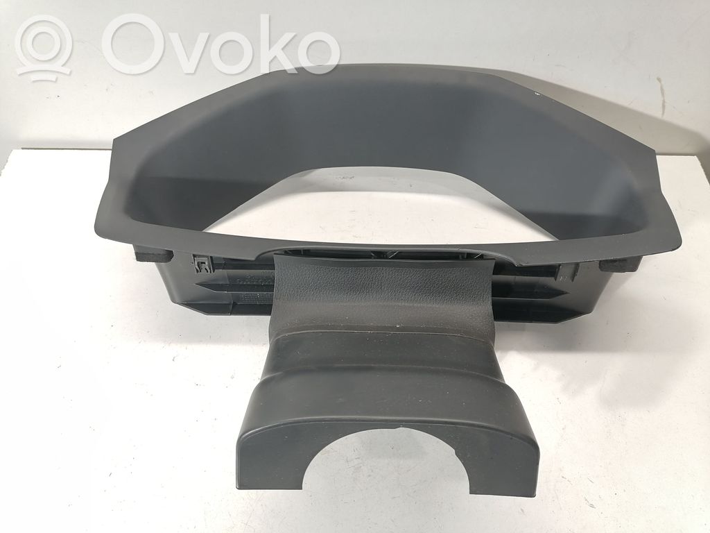 Volvo V70 Dashboard trim 