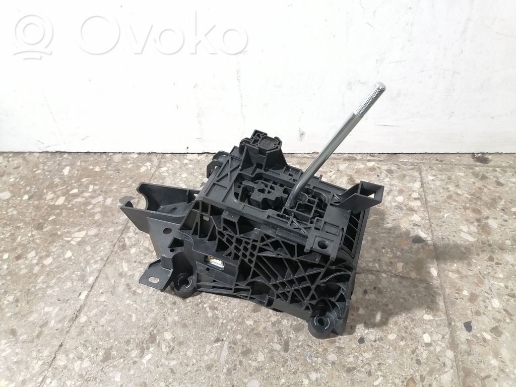 Lexus NX Gear selector/shifter in gearbox 