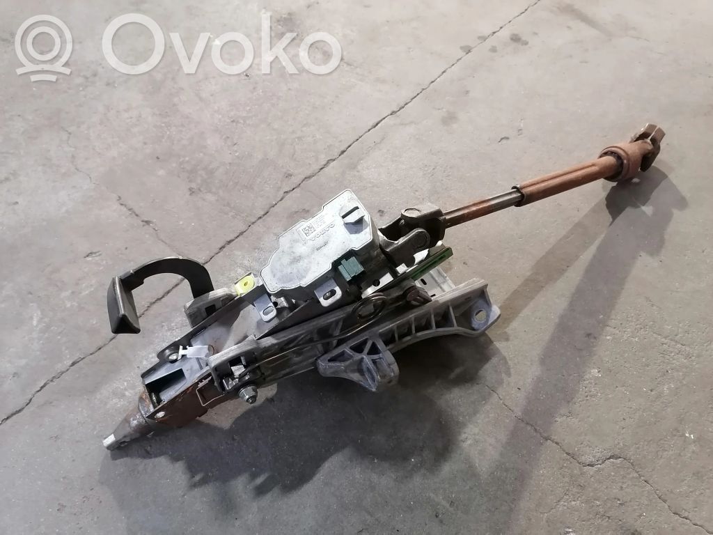 Volvo XC60 Ohjauspyörän akseli 