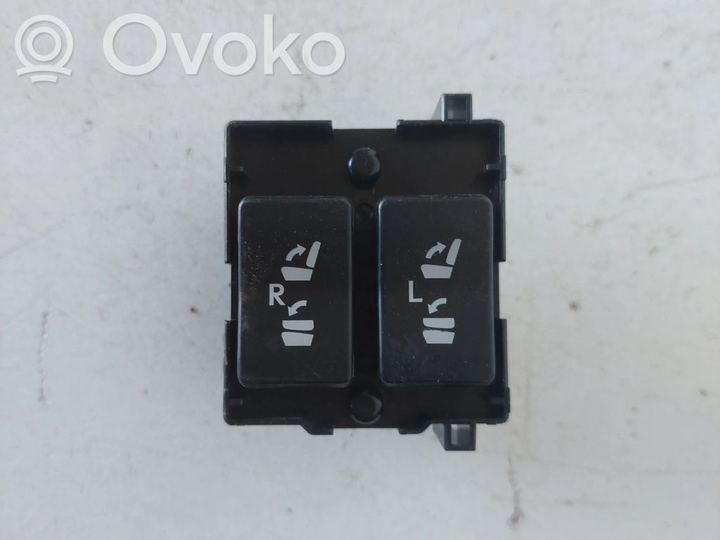 Lexus RX 450H Seat control switch 