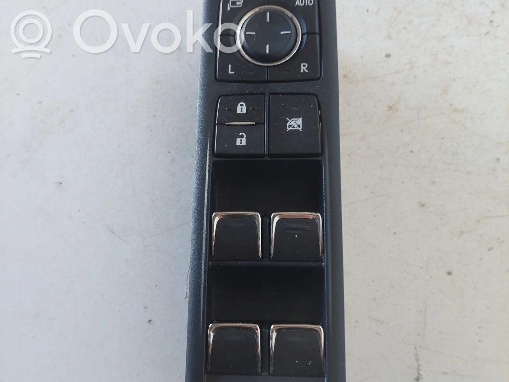 Lexus RX 450H Electric window control switch 