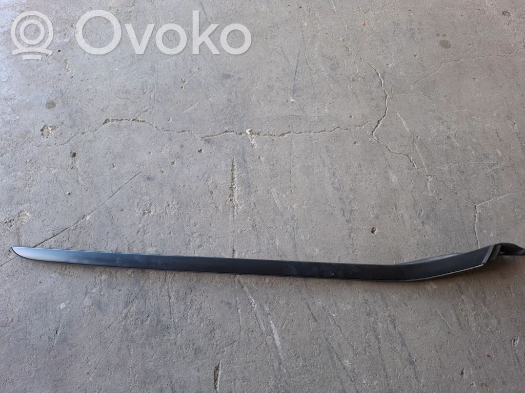 Lexus RX 450H Windshield trim 