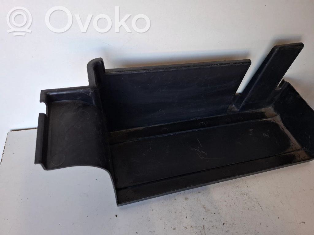 Podstawa / Obudowa akumulatora   8697004