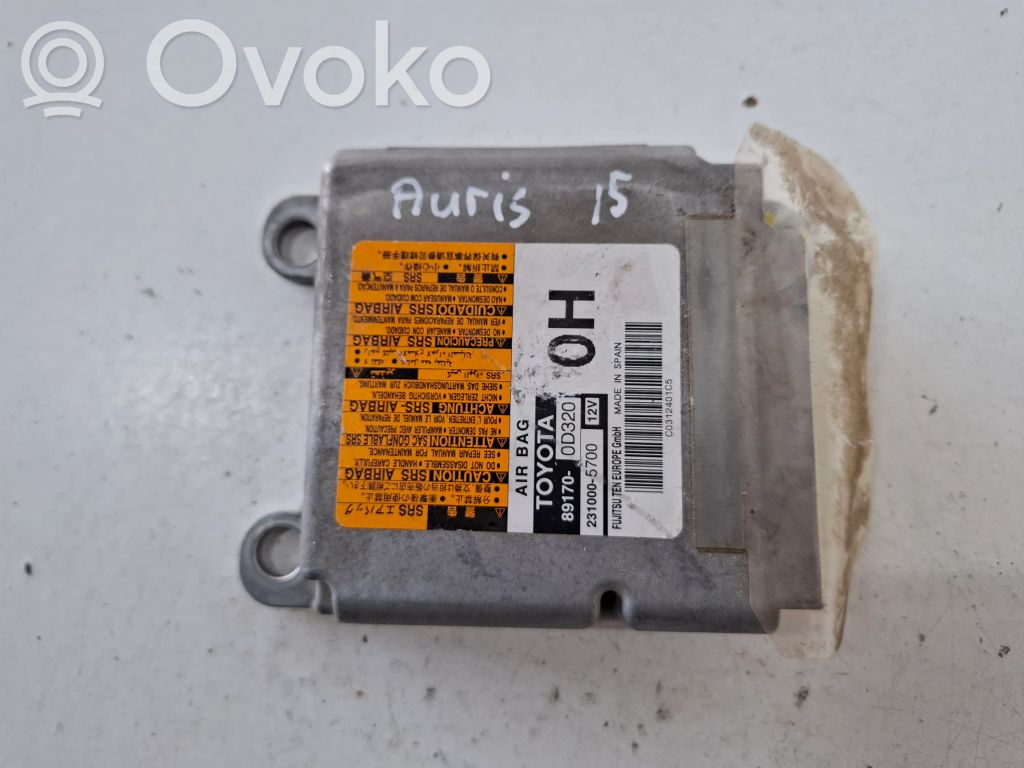 Toyota Avensis T270 Airbag control unit/module 