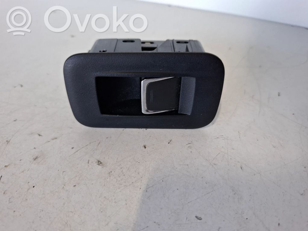 Lexus RX 450H Electric window control switch 