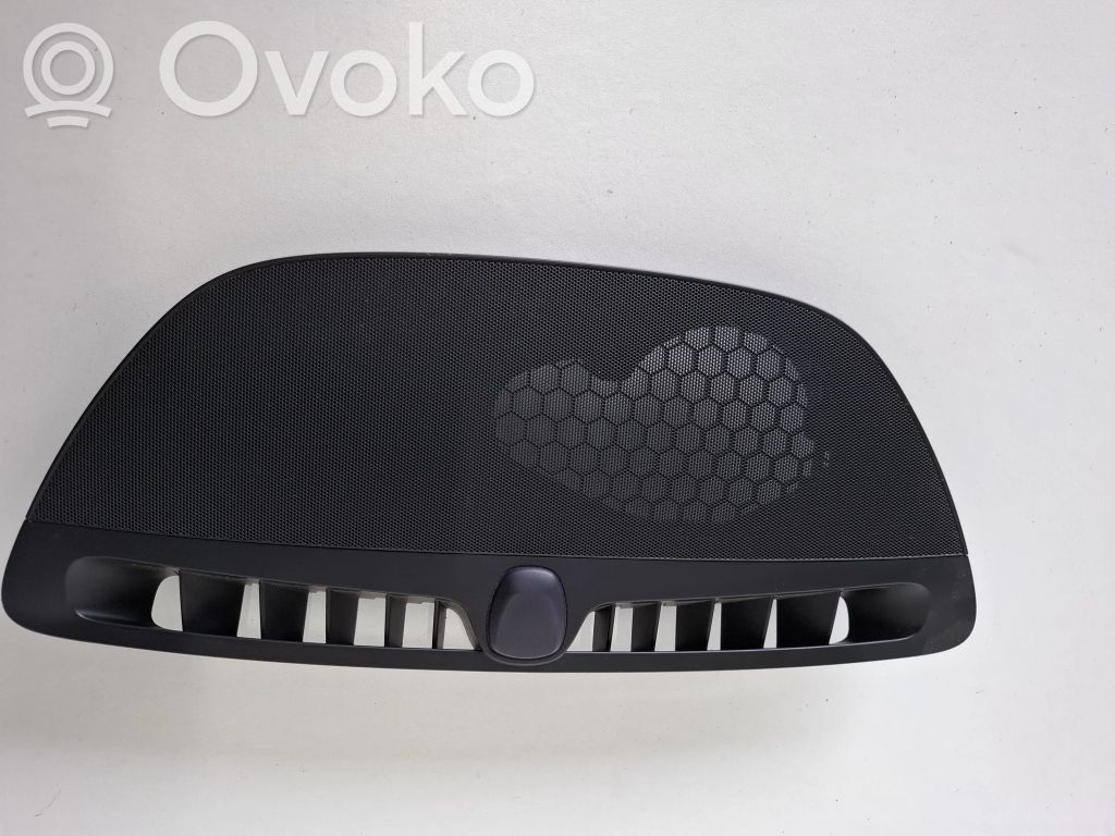 Volvo XC90 Dash center speaker trim cover 