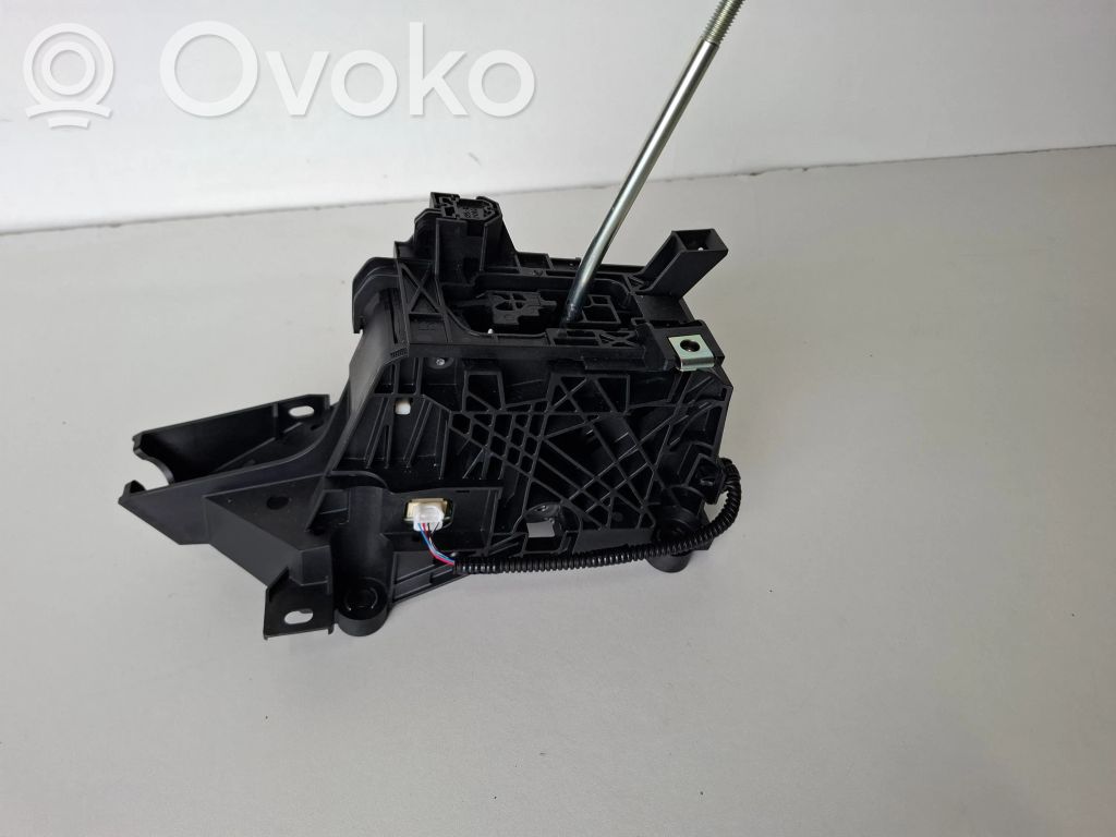 Lexus NX Gear shifter/selector 