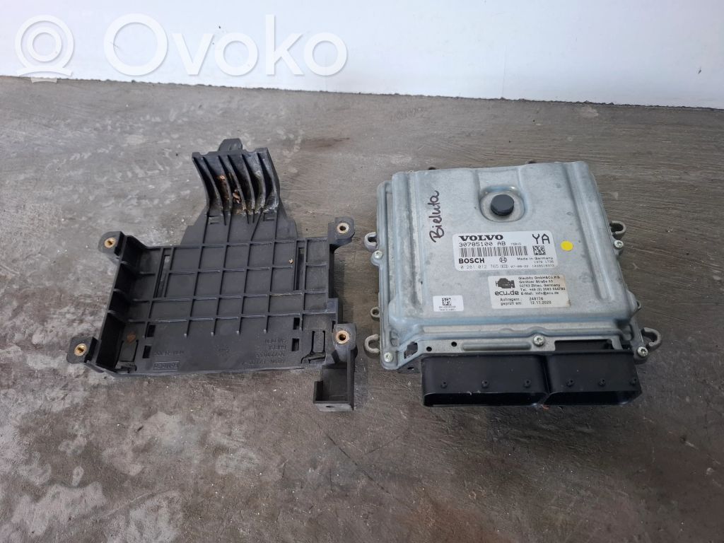 Volvo XC70 Engine control unit/module 