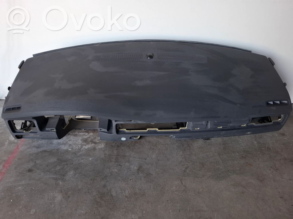 Panelė   30643307,30643816
