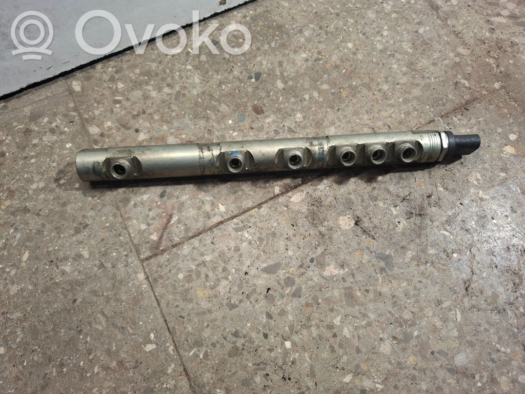 BMW 7 E65 E66 Fuel main line pipe 