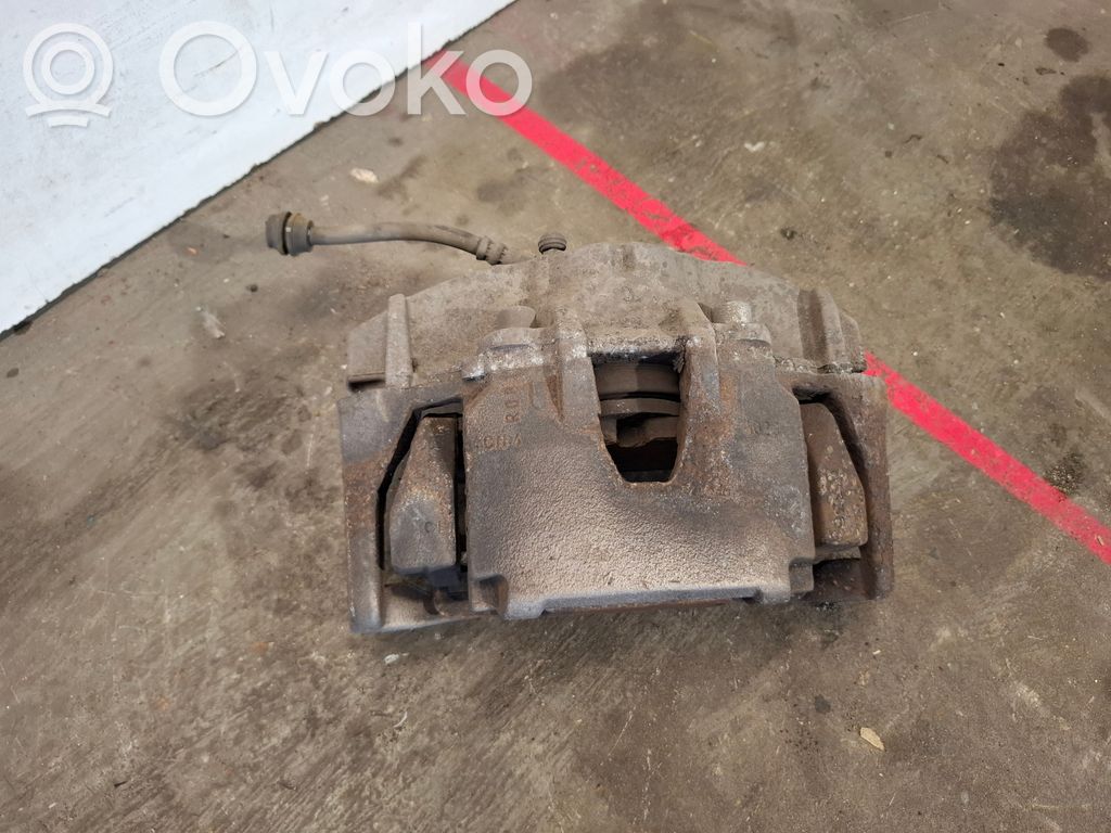 Volvo V60 Etujarrusatula 