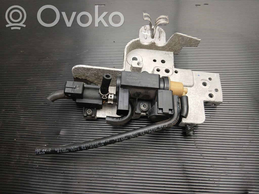 Zawór podciśnienia / Elektrozawór turbiny   31293364,31319292