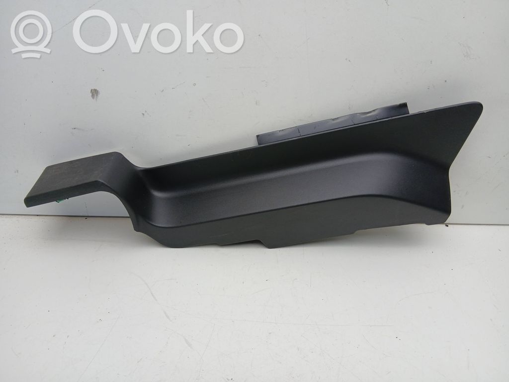 Volvo XC90 Osłona boczna fotela tylnego 