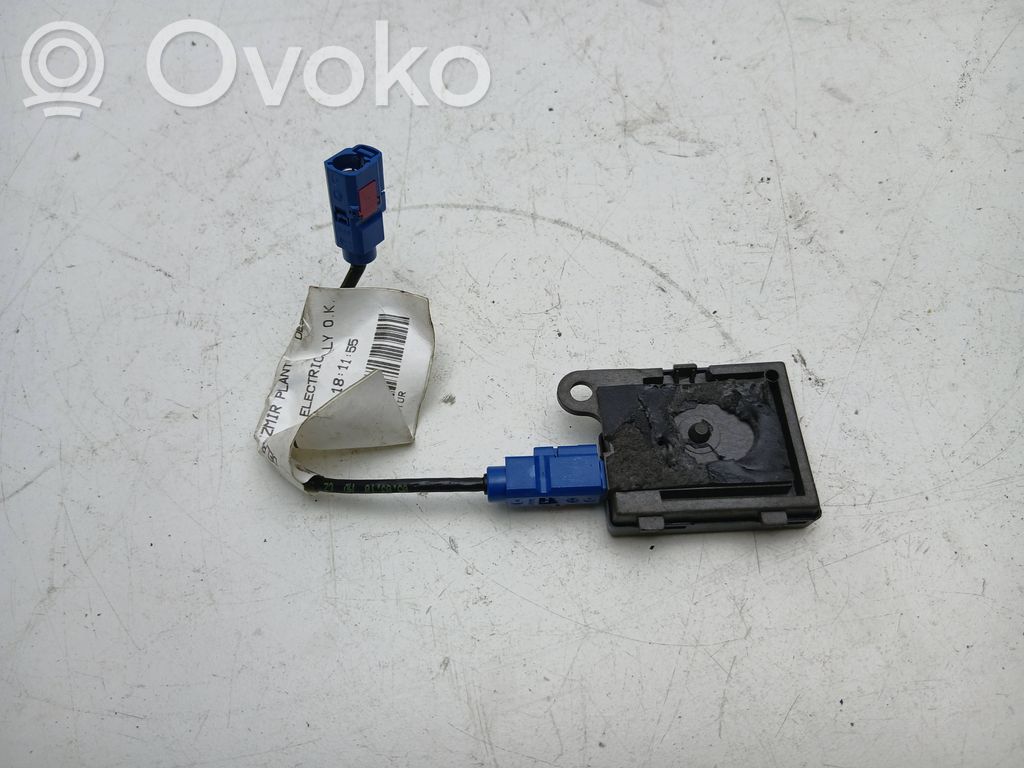 Volvo V60 Antenos stiprintuvas 