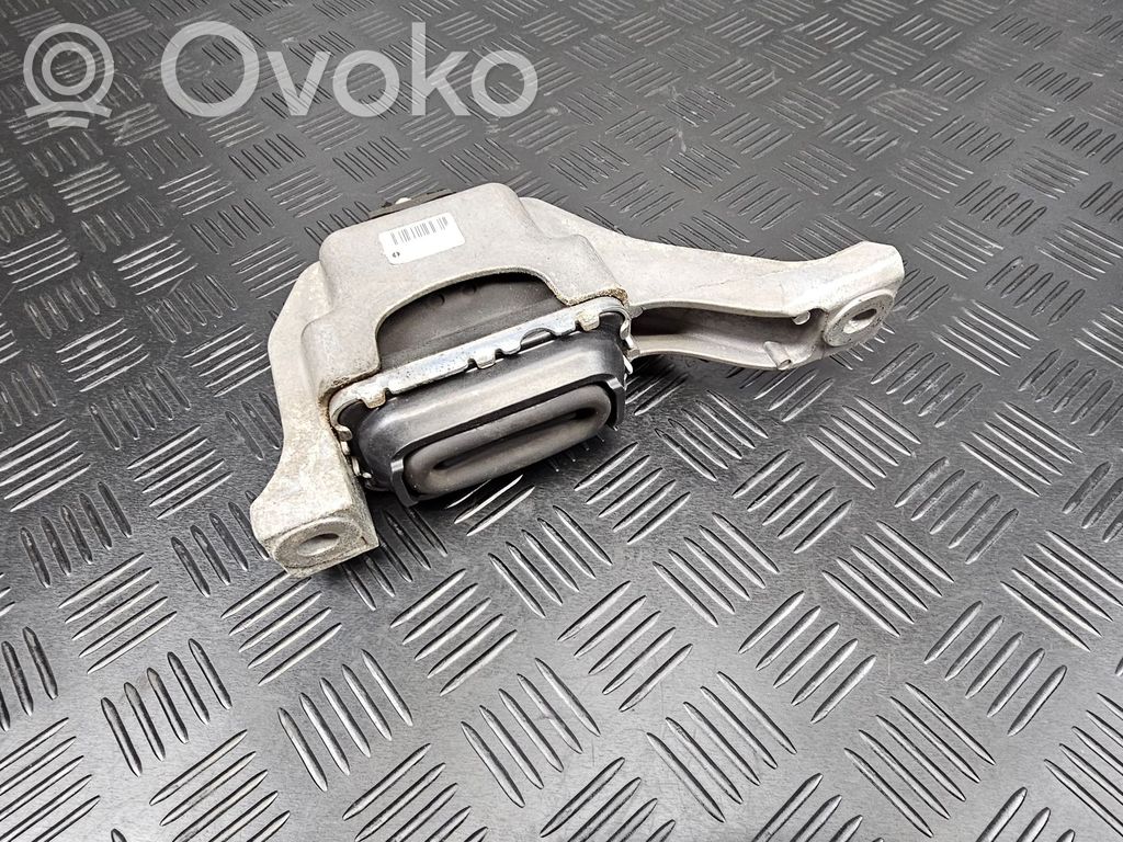 Mini Cooper Countryman R60 Engine mount bracket 