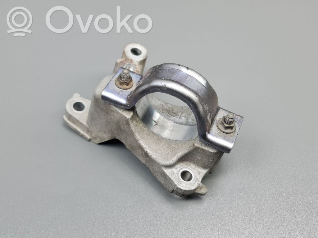 Mazda 6 Soporte del rodamiento de apoyo del eje de transmisión 
