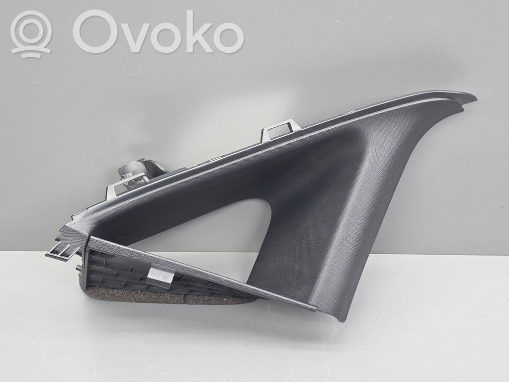 Ford Fiesta Osłona słupka szyby przedniej / A 