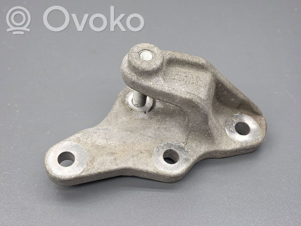 Ford Fiesta Gearbox mounting bracket 
