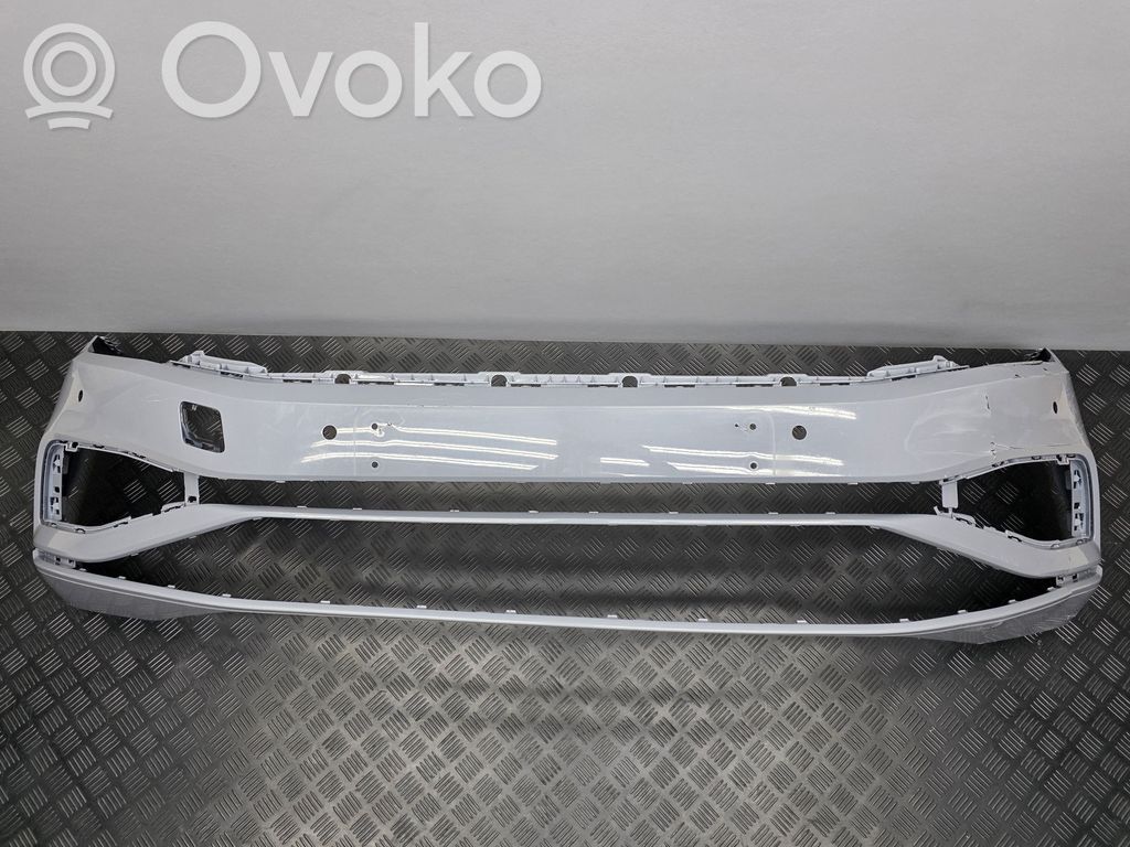 Volkswagen PASSAT B8 Priekšējais bamperis 