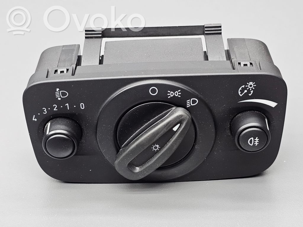 Ford Fiesta Light switch 